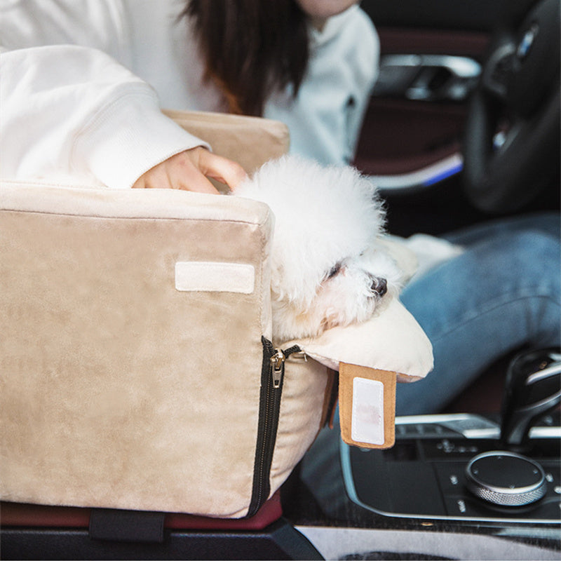 Cat Central Control Seat Travel Carrier