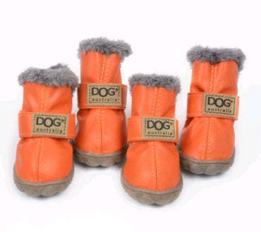Hunde warme Schneestiefel