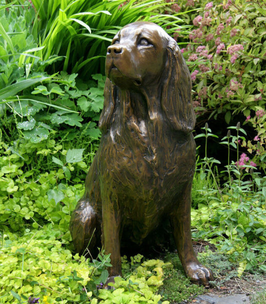 Golden Retriever Garden Statue