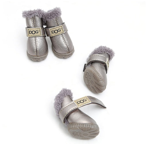 Hunde warme Schneestiefel