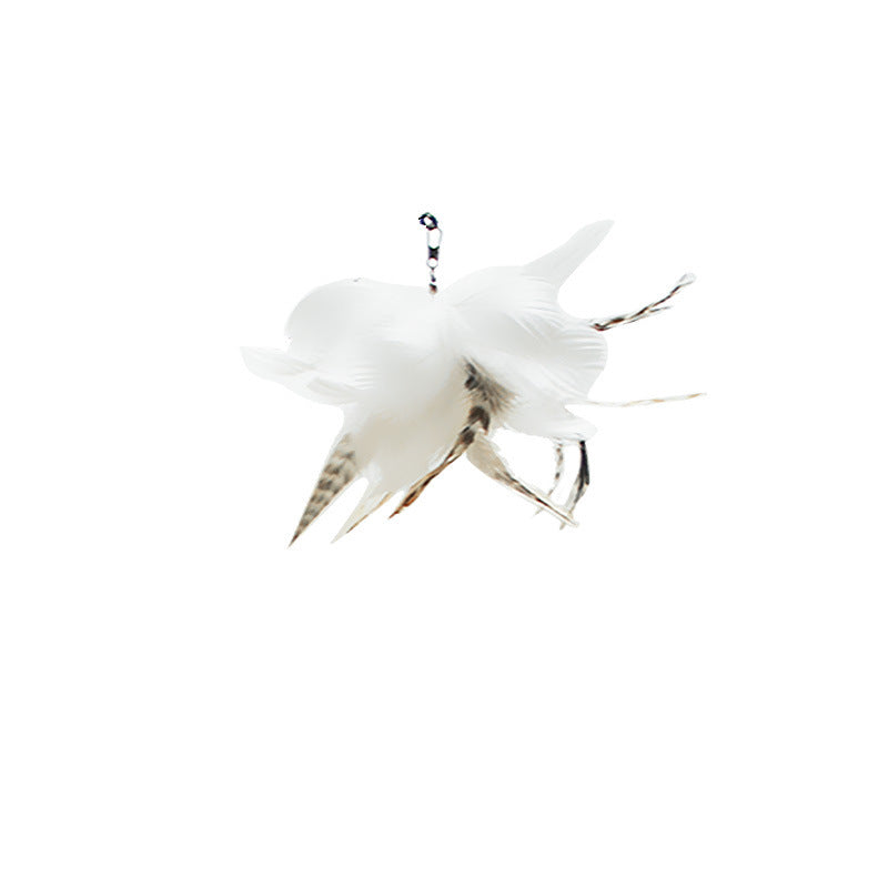 Cat feather wand replacement head with natural feathers for interactive play