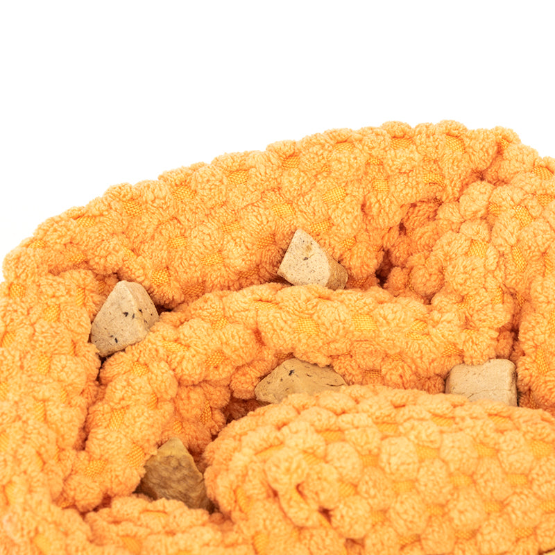 Leckerli-spendendes Schnecken-Hundespielzeug